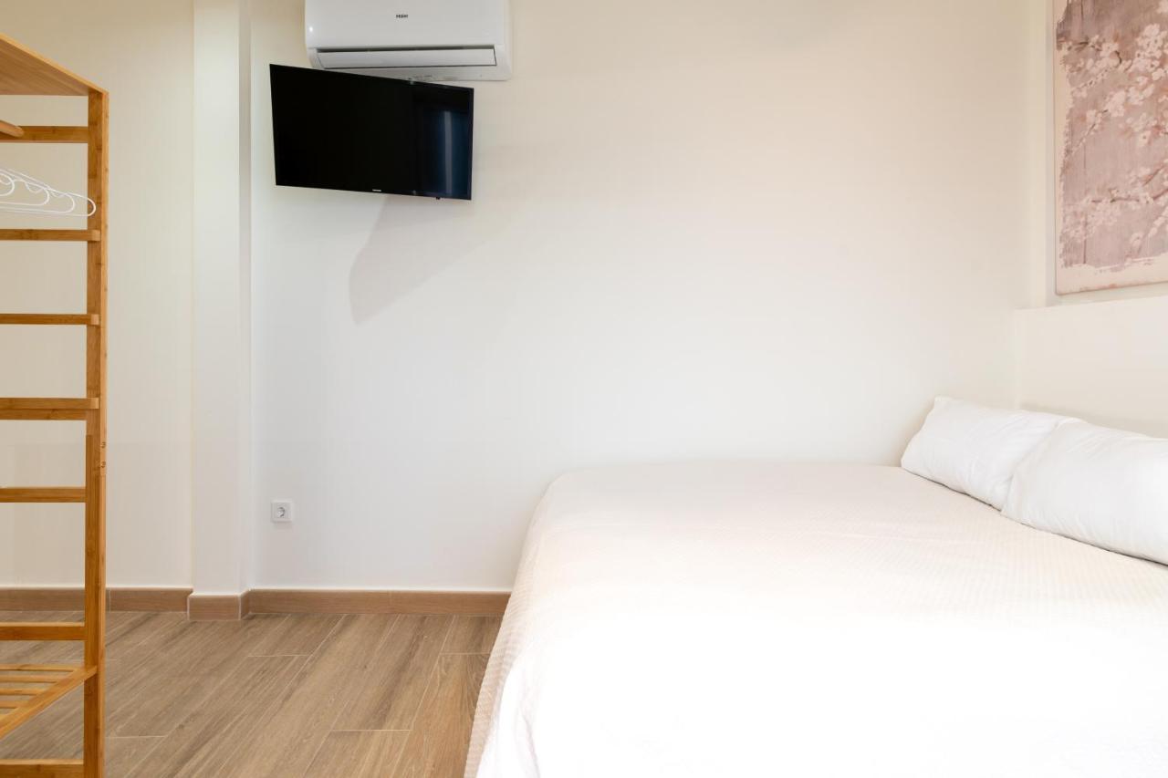 Apartamentos Cervantes 17 Sevilha Exterior foto